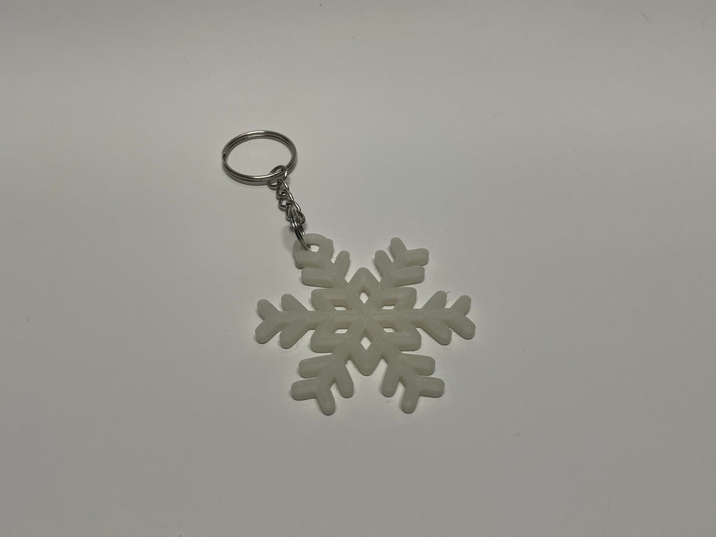 50x Glow in Dark Snowflake Keychains